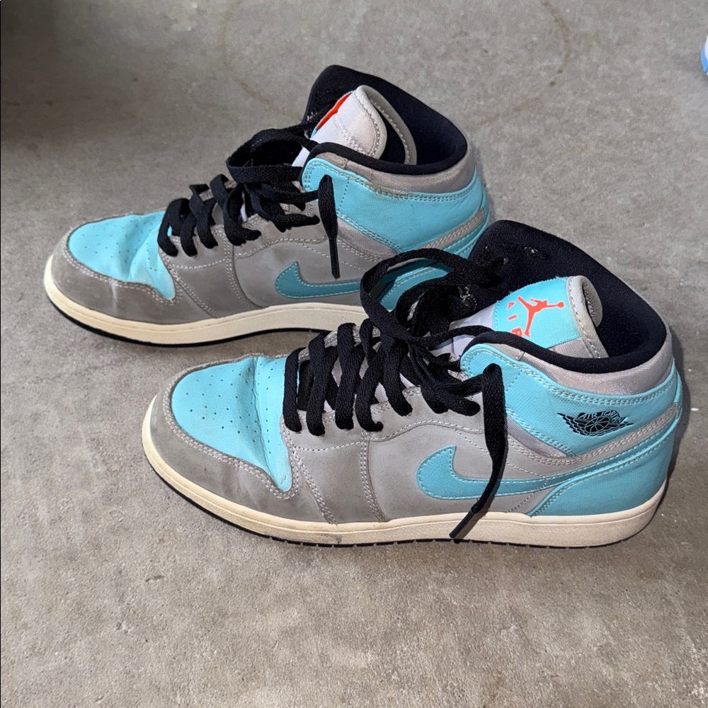 Jordan Gray and Blue (mint) kids 6.5Y High-Top Sneakers - Picture 5 of 7